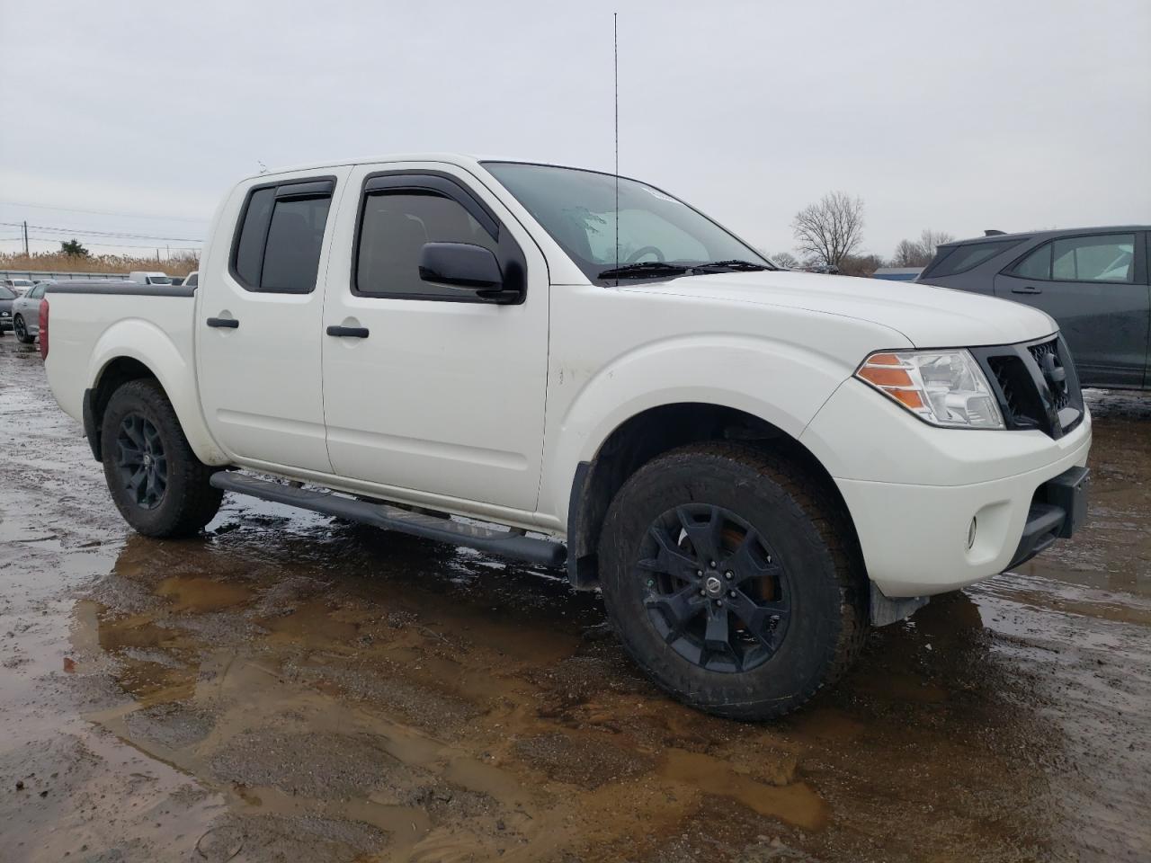 2019 NISSAN FRONTIER S - Image 4