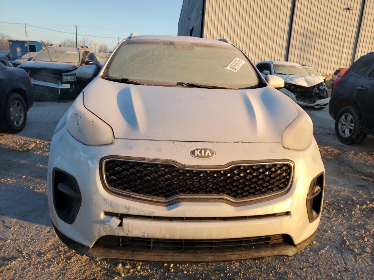 2017 KIA SPORTAGE L - Image 5