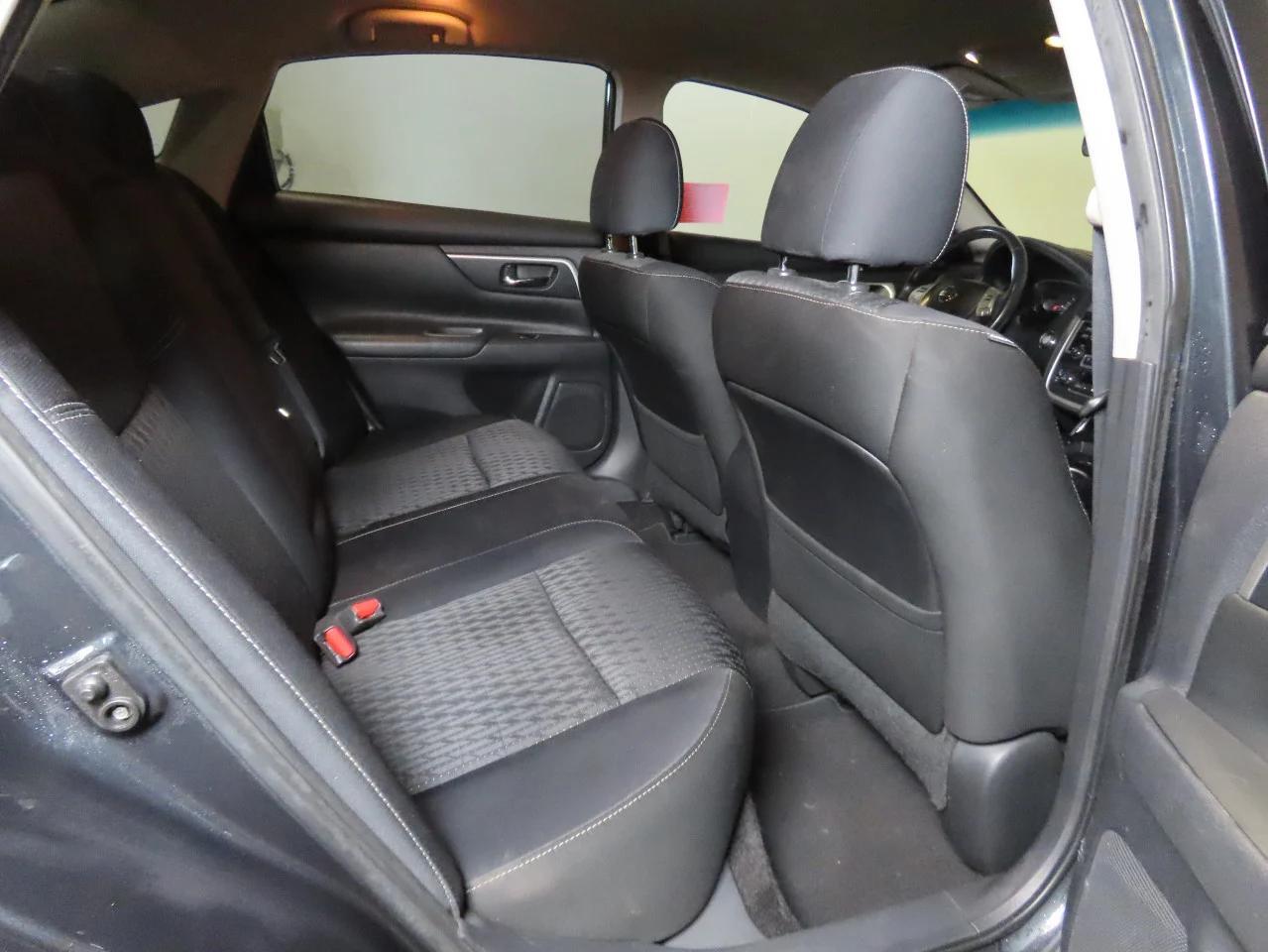 2017 NISSAN ALTIMA 2.5 - Image 6