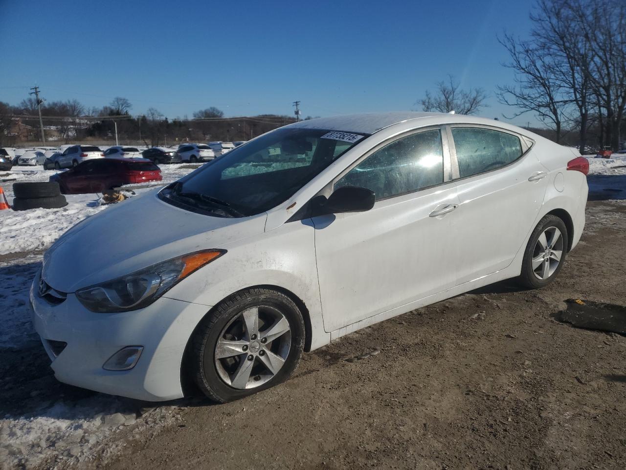 2013 HYUNDAI ELANTRA GL