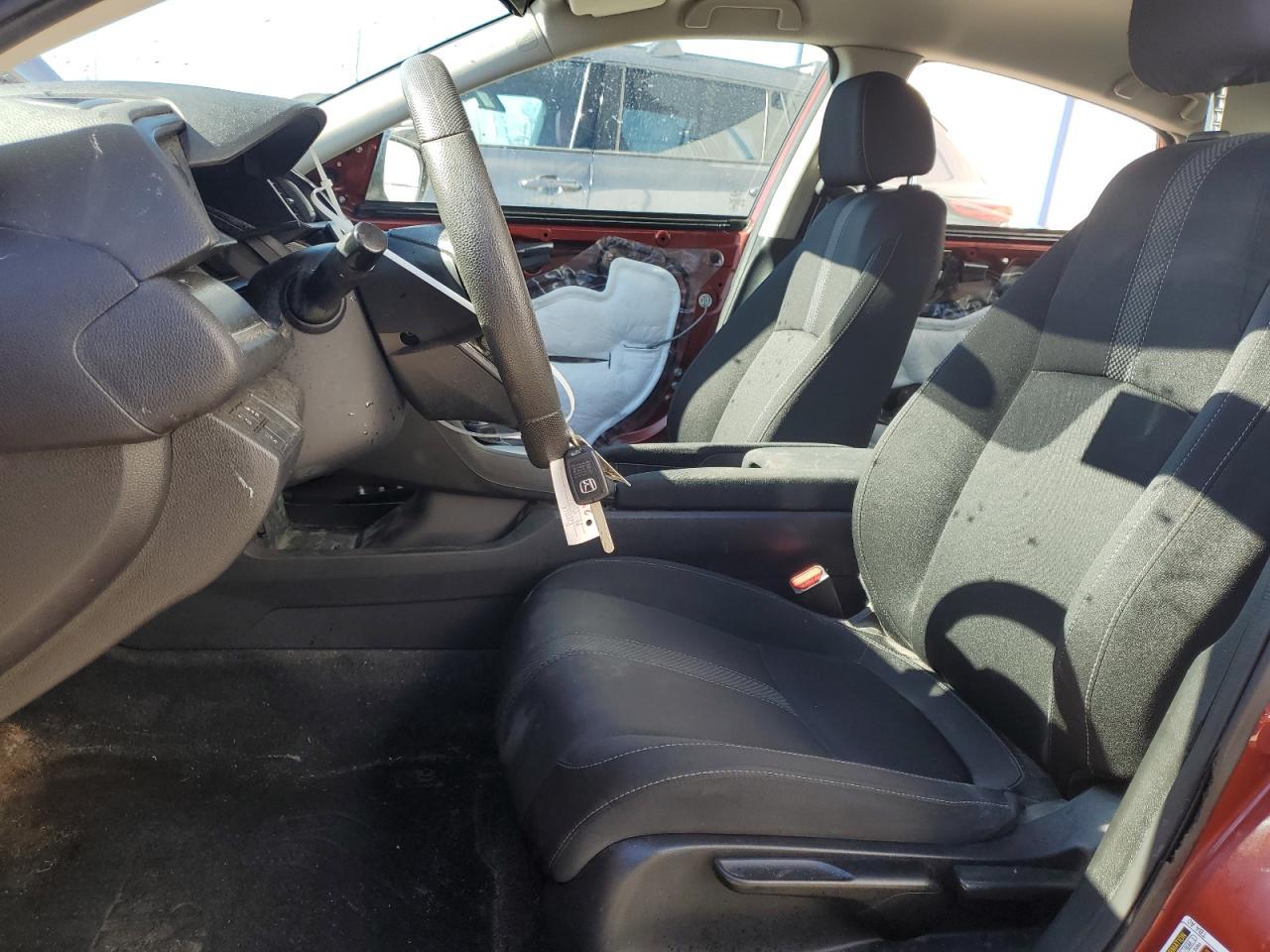 2019 HONDA CIVIC LX - Image 7