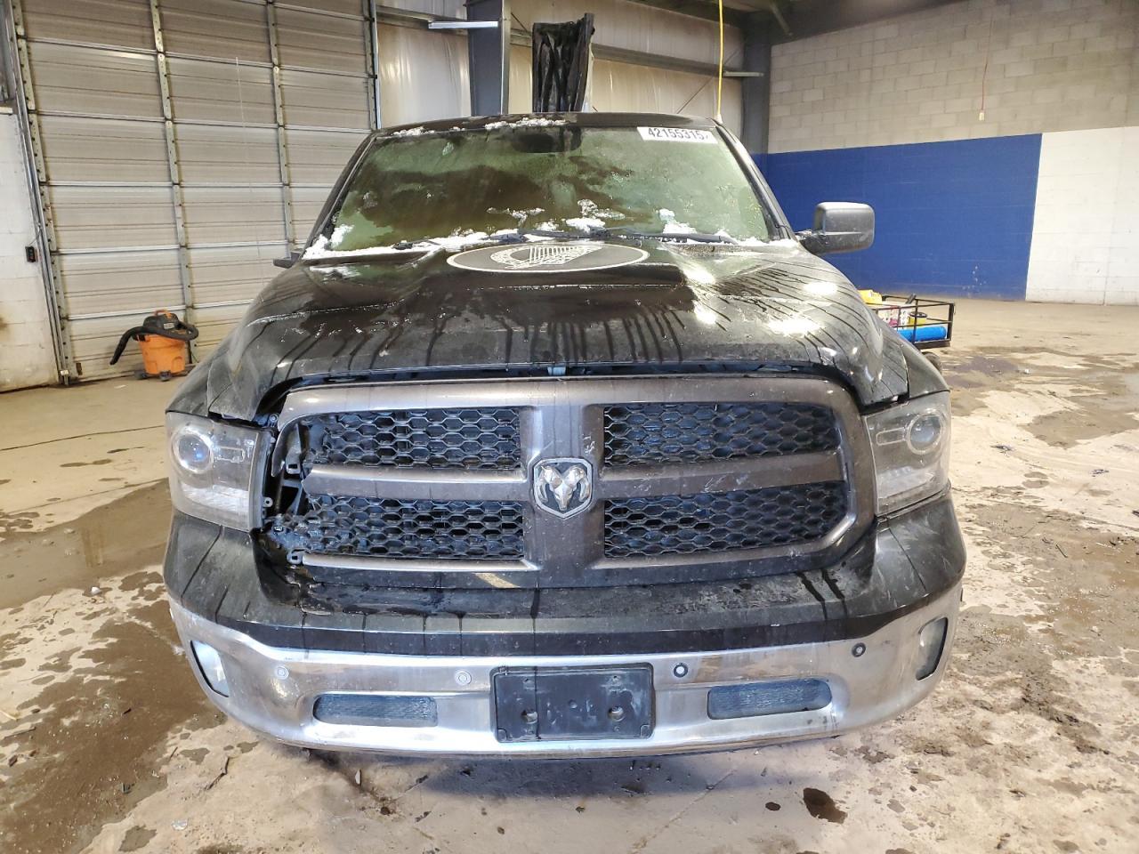 2017 RAM 1500 SLT - Image 5