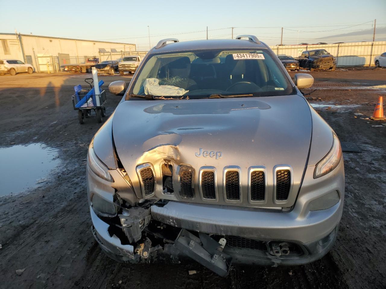 2017 JEEP CHEROKEE L - Image 5
