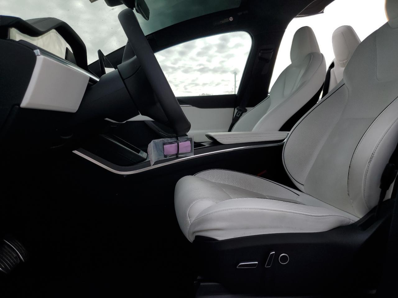 2023 TESLA MODEL X - Image 7