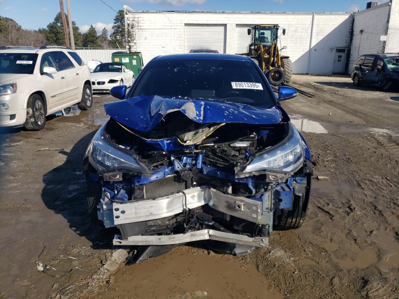 2022 TOYOTA C-HR XLE - Фото 5