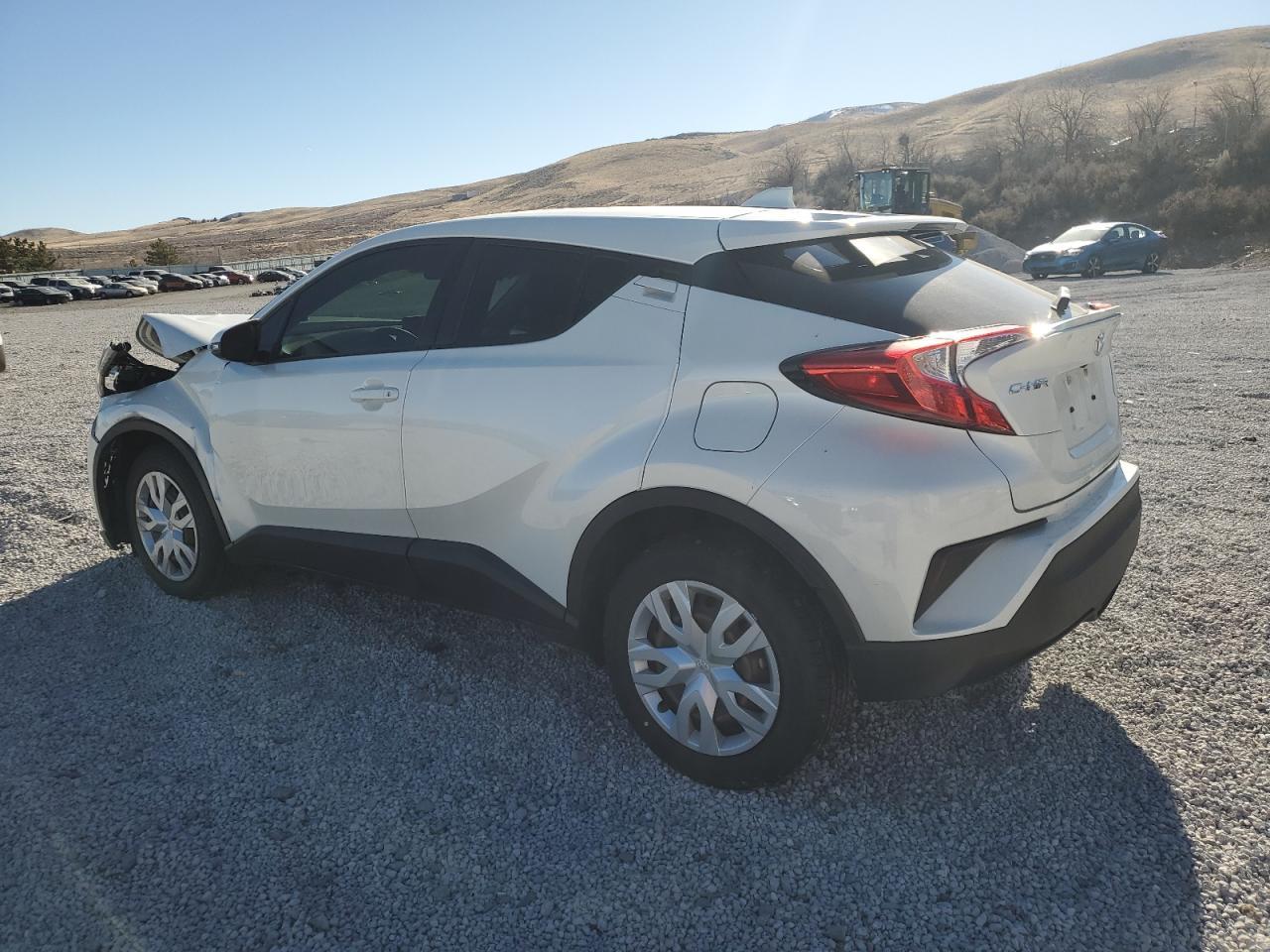 2021 TOYOTA C-HR XLE - Фото 2
