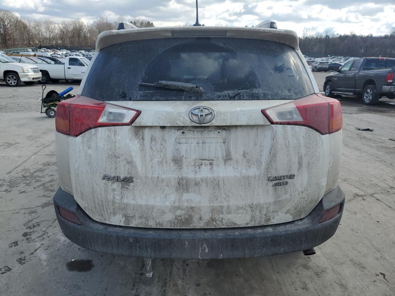 2015 TOYOTA RAV4 LIMIT - Фото 6