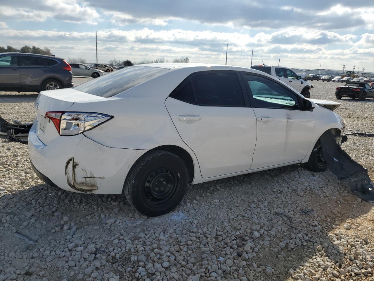 2016 TOYOTA COROLLA L - Фото 3