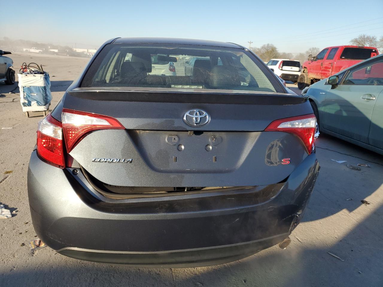 2015 TOYOTA COROLLA L - Image 6