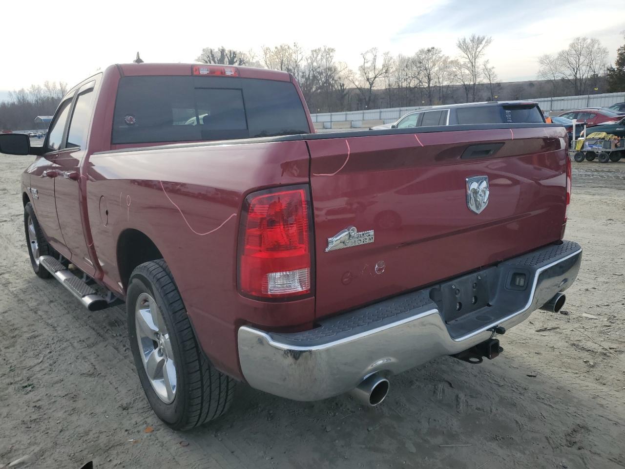 2015 RAM 1500 SLT - Image 2