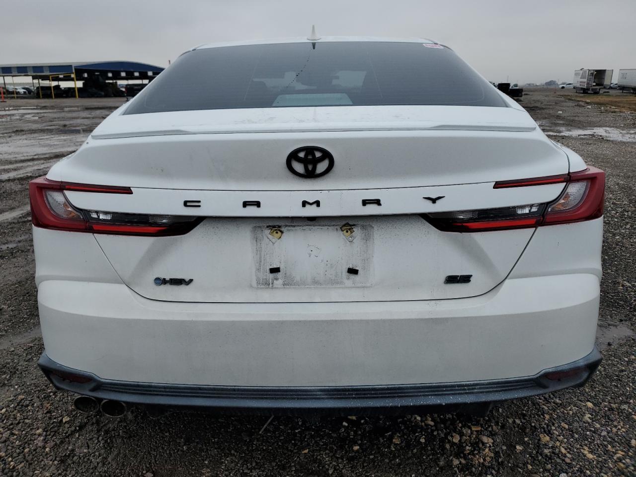 2025 TOYOTA CAMRY XSE - Image 6