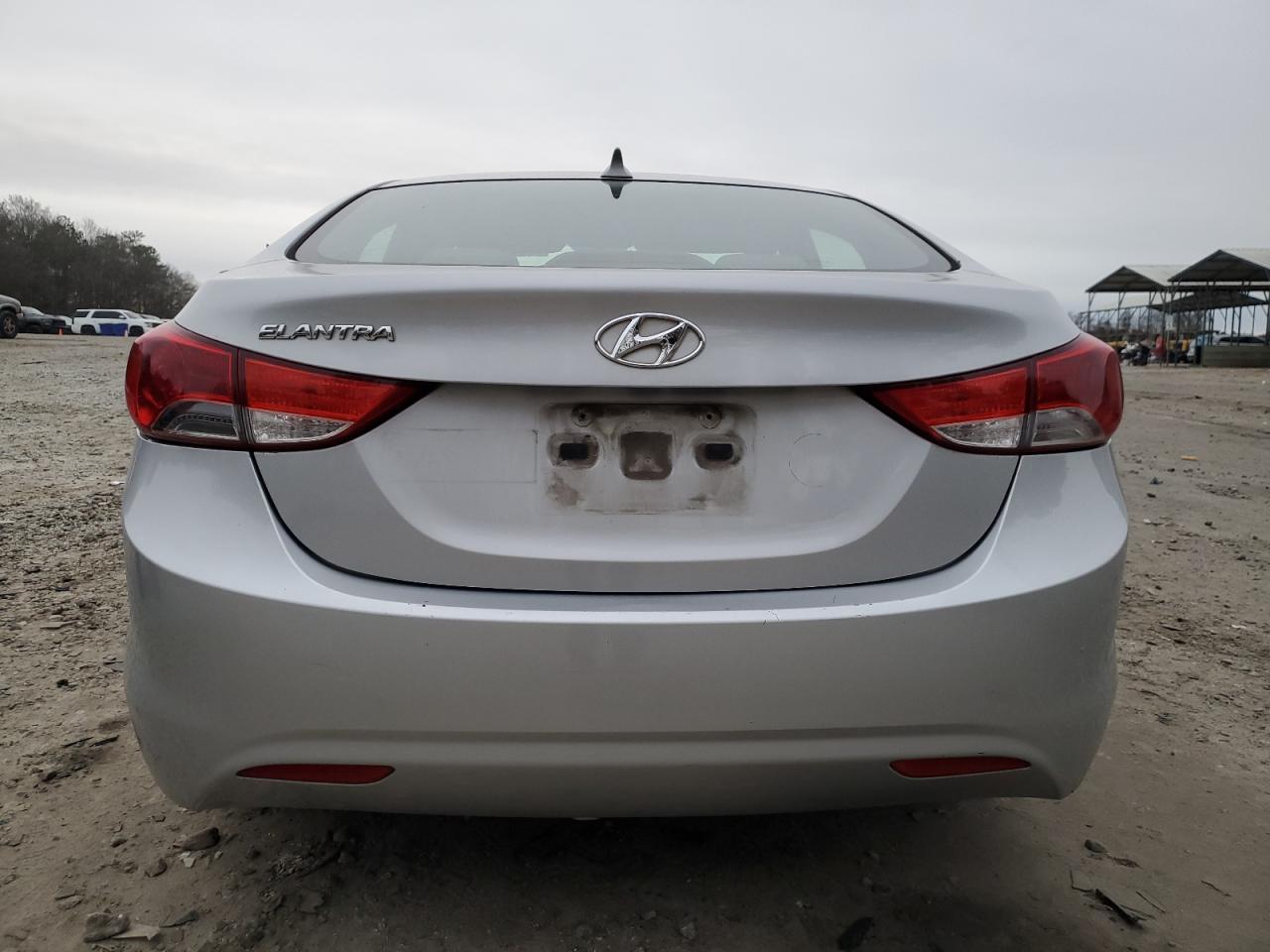 2013 HYUNDAI ELANTRA GL - Image 6