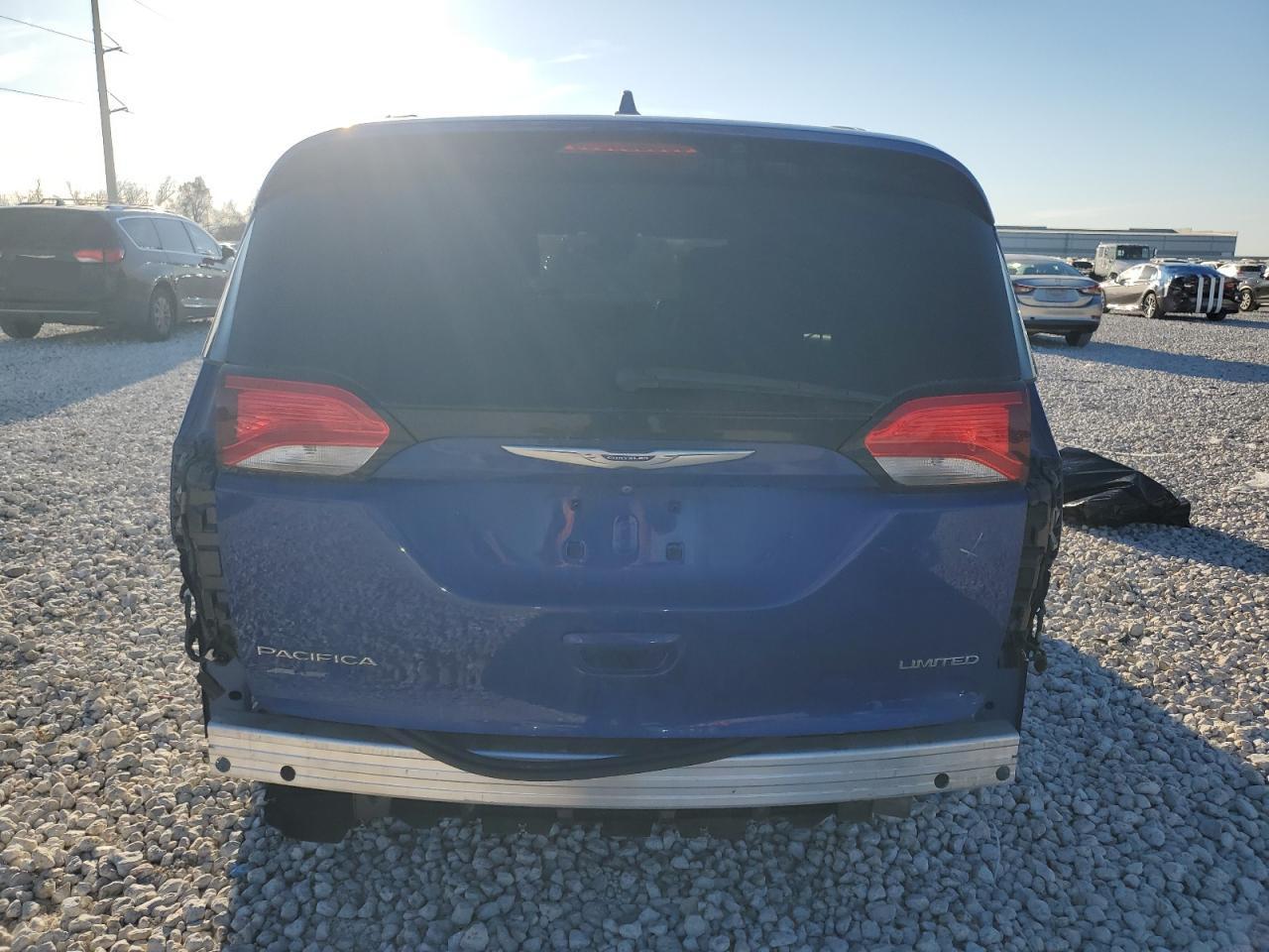 2020 CHRYSLER PACIFICA L - Image 6
