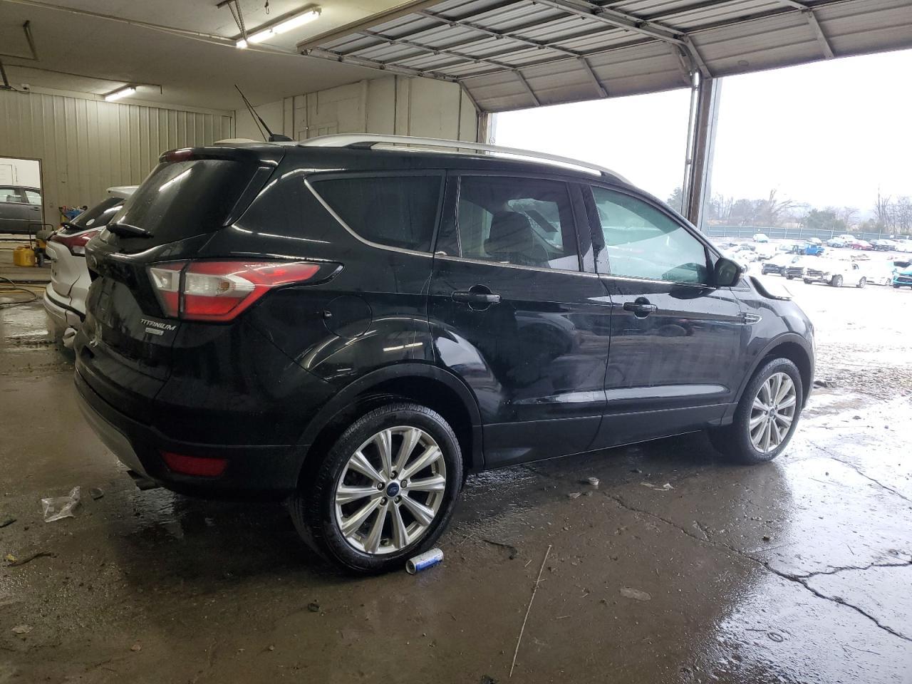2017 FORD ESCAPE TIT - Image 3
