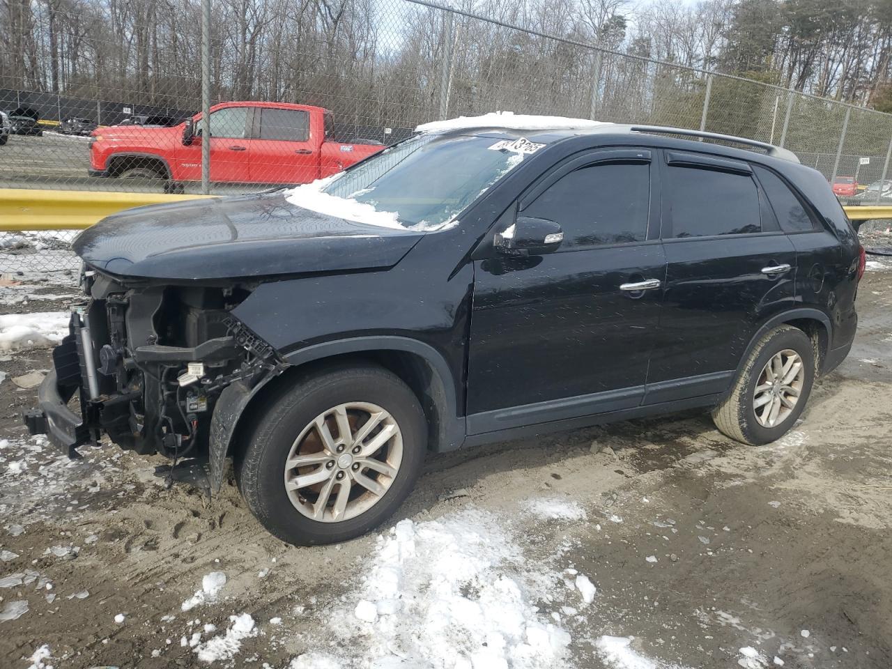 2015 KIA SORENTO LX