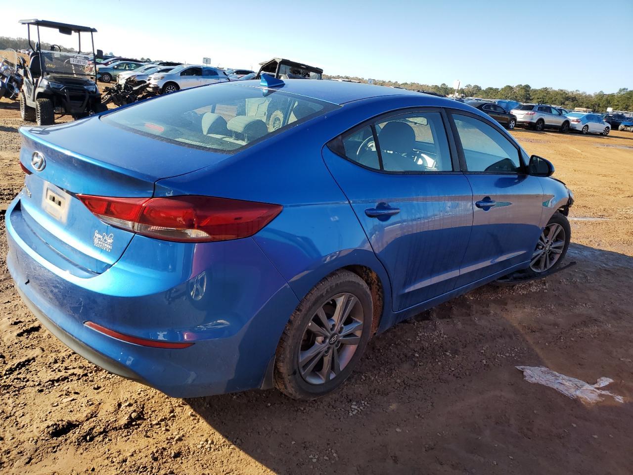 2018 HYUNDAI ELANTRA SE - Image 3