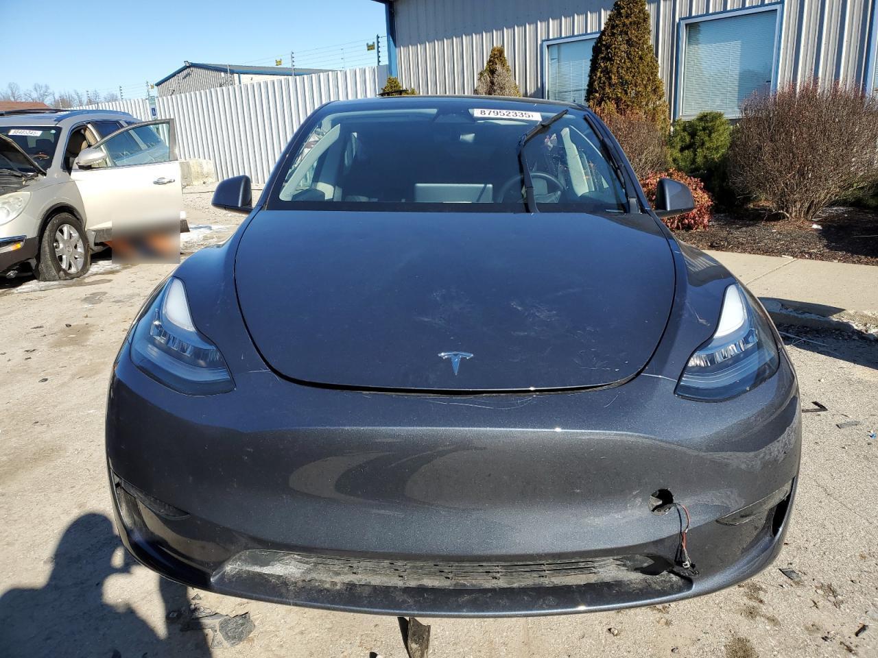 2023 TESLA MODEL Y - Фото 5