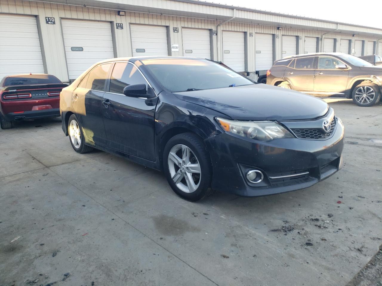 2013 TOYOTA CAMRY L - Image 4