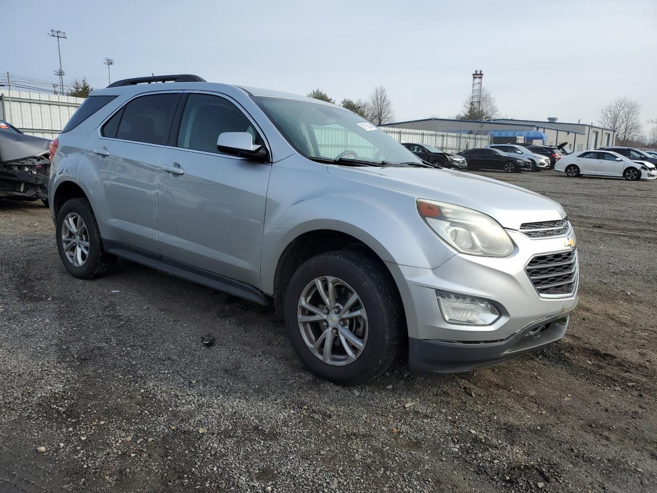 2016 CHEVROLET EQUINOX LT - Image 4