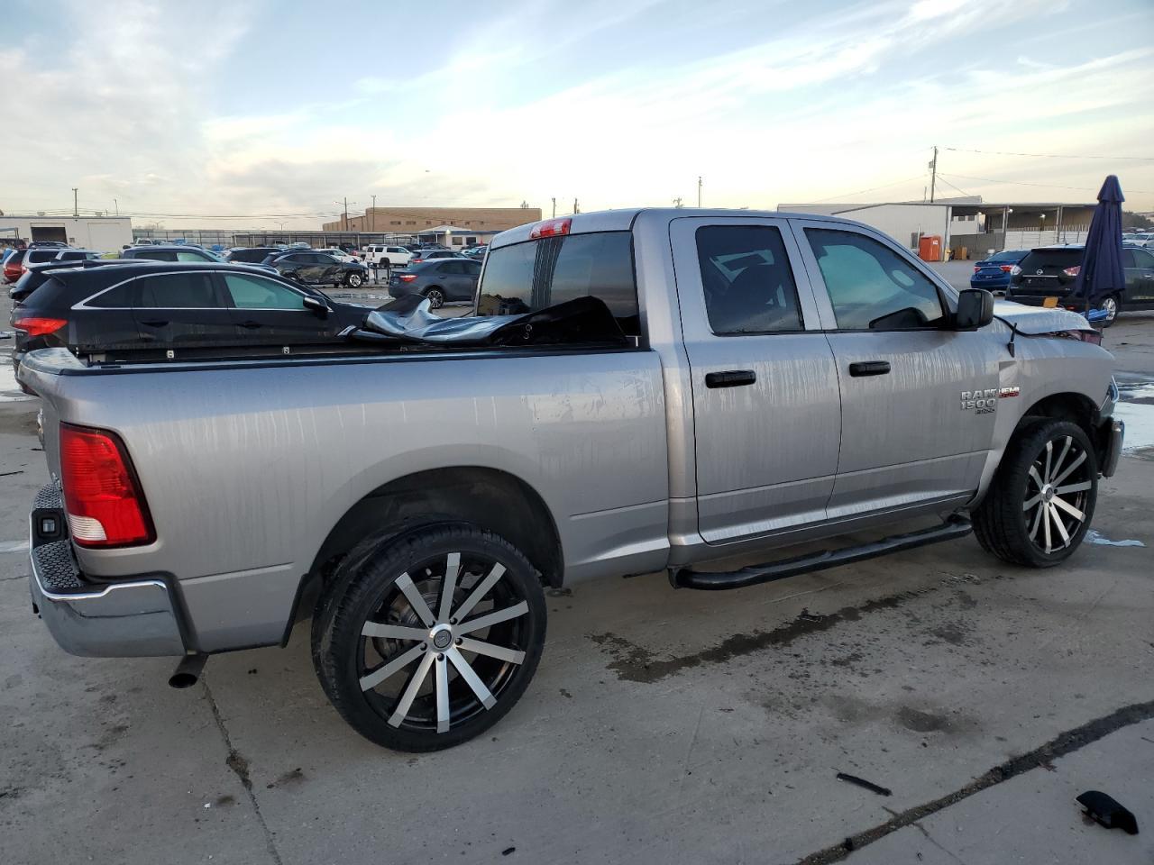 2019 RAM 1500 CLASS - Фото 3