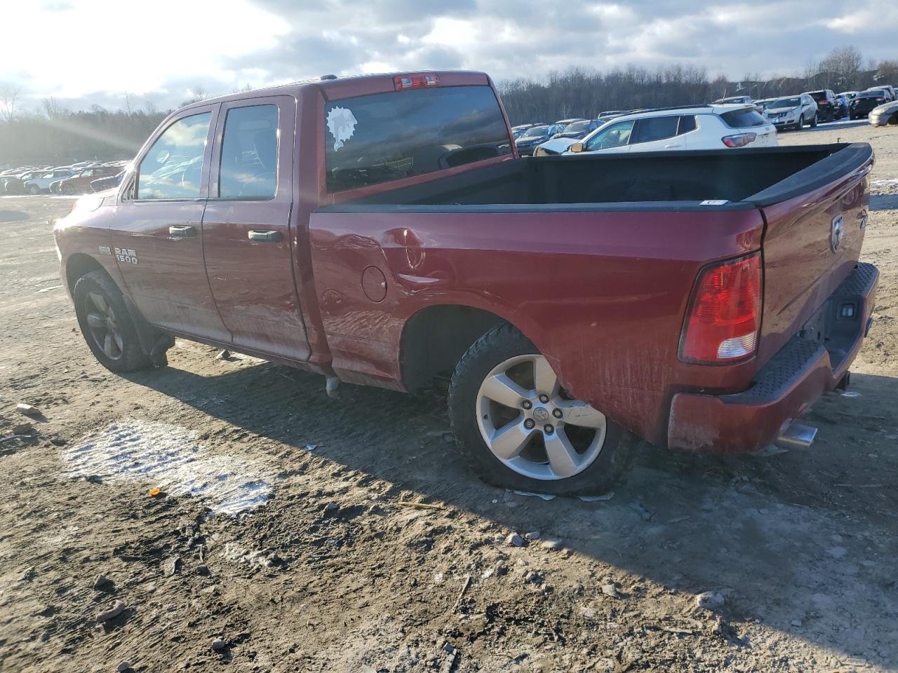 2014 RAM 1500 ST - Фото 2