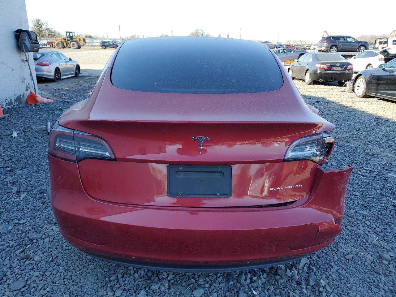 2021 TESLA MODEL 3 - Фото 6