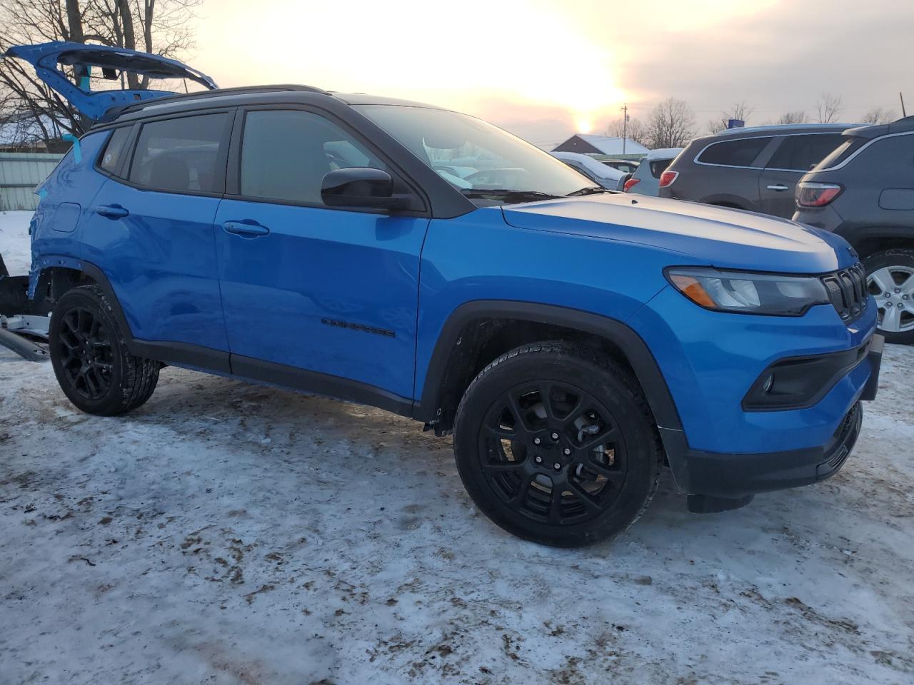2022 JEEP COMPASS LA - Image 4