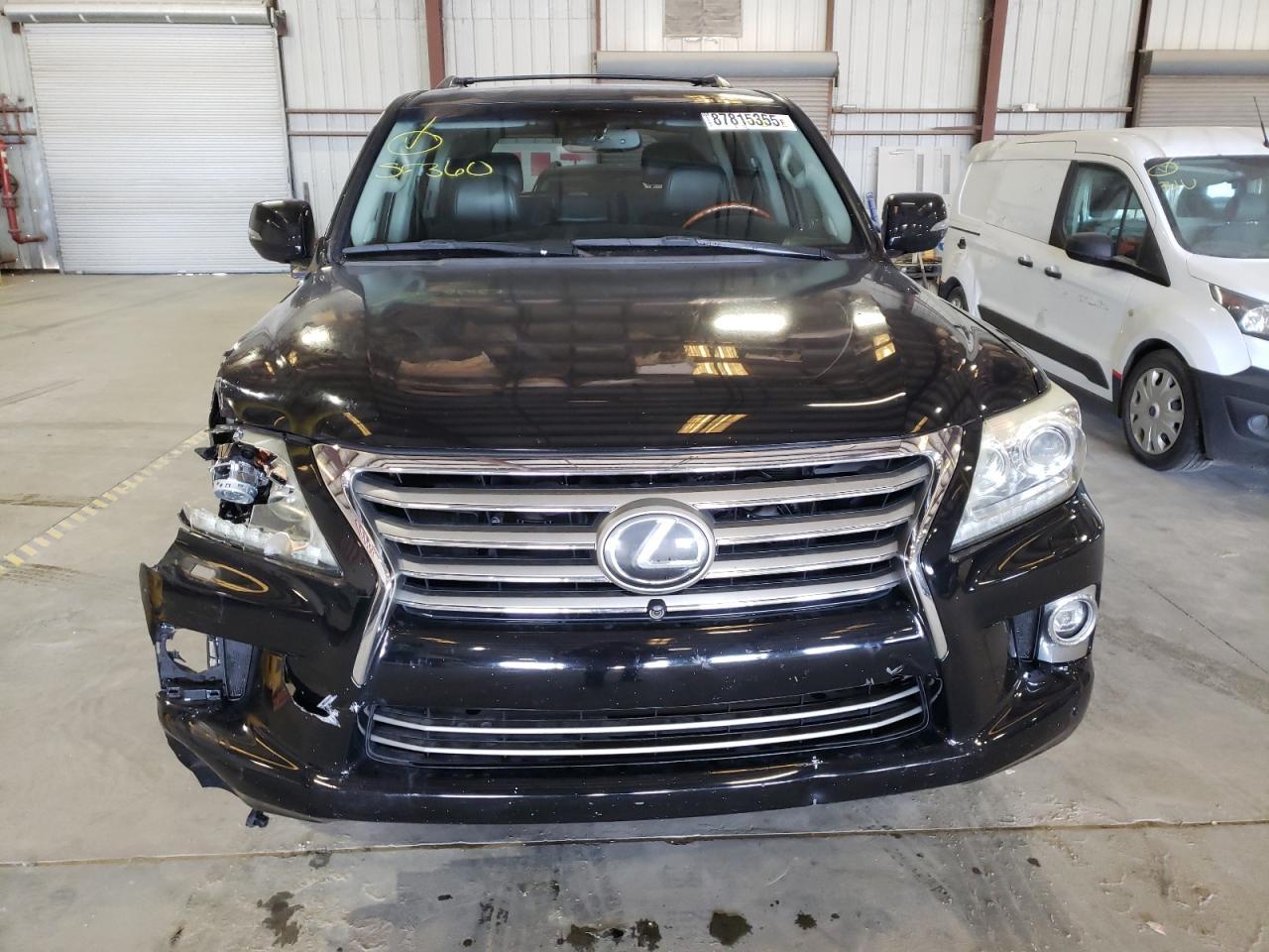 2015 LEXUS LX 570 - Image 5