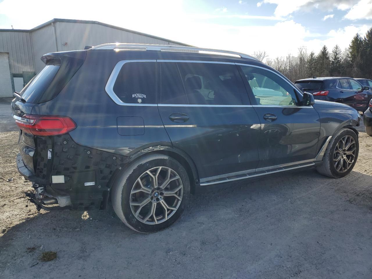 2021 BMW X7 XDRIVE4 - Фото 3
