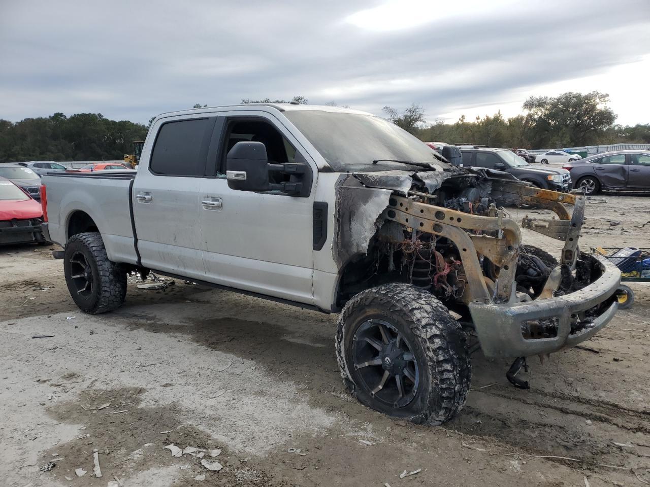 2017 FORD F250 SUPER - Image 4