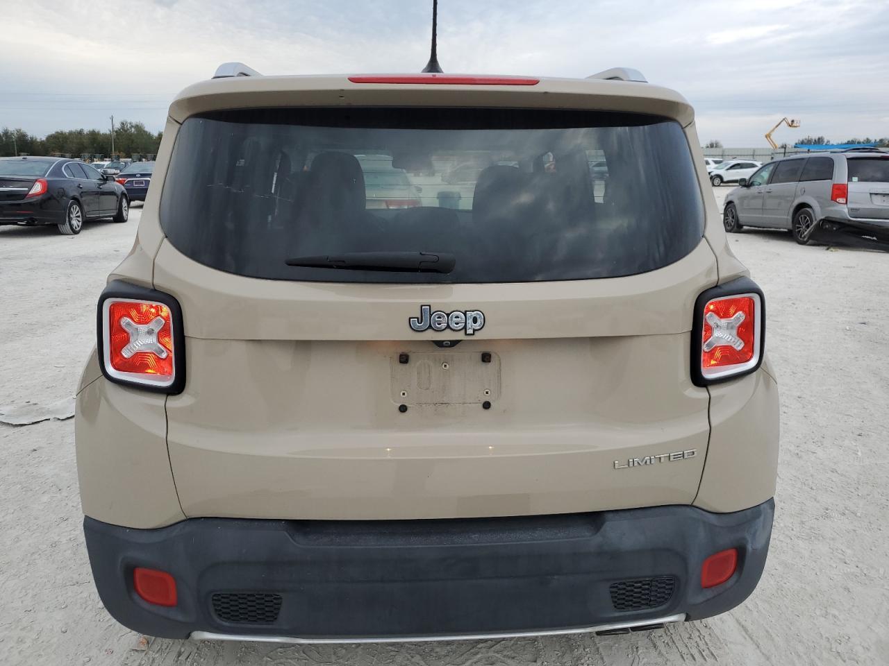 2016 JEEP RENEGADE L - Фото 6