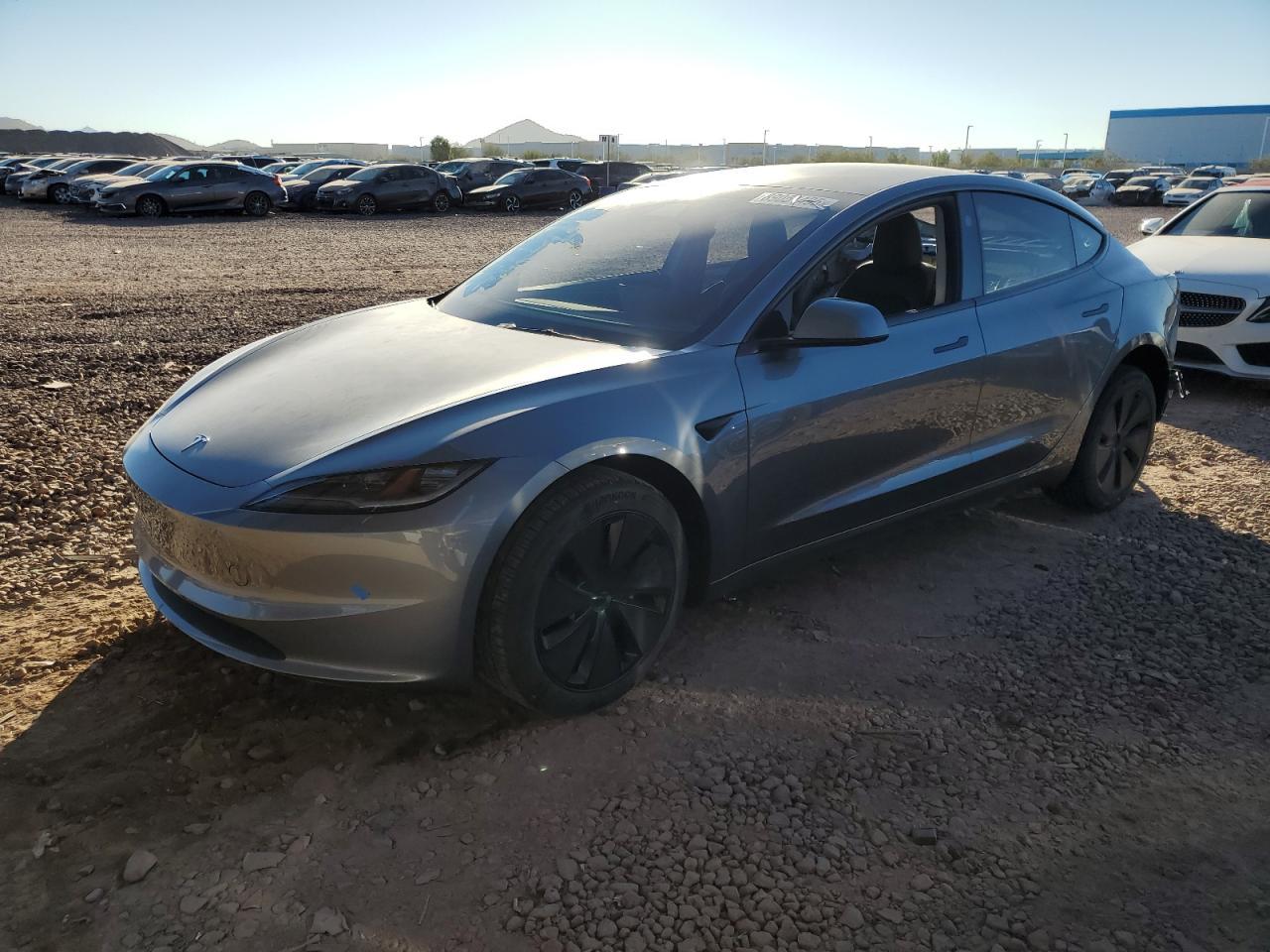 2024 TESLA MODEL 3