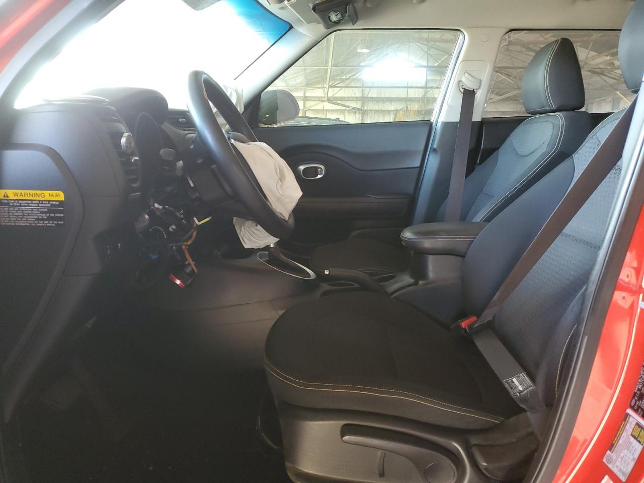 2014 KIA SOUL + - Фото 7