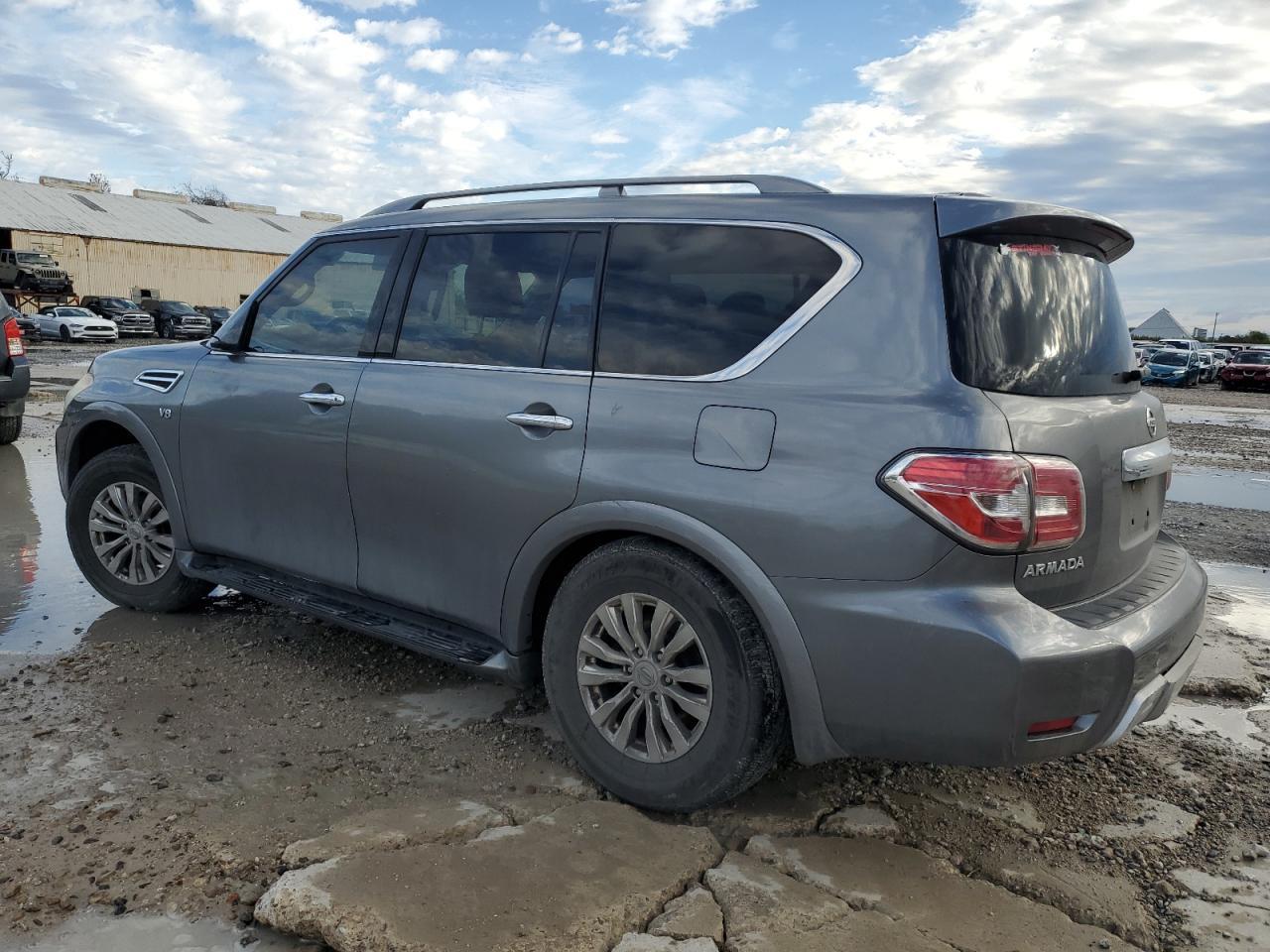 2018 NISSAN ARMADA SV - Фото 2