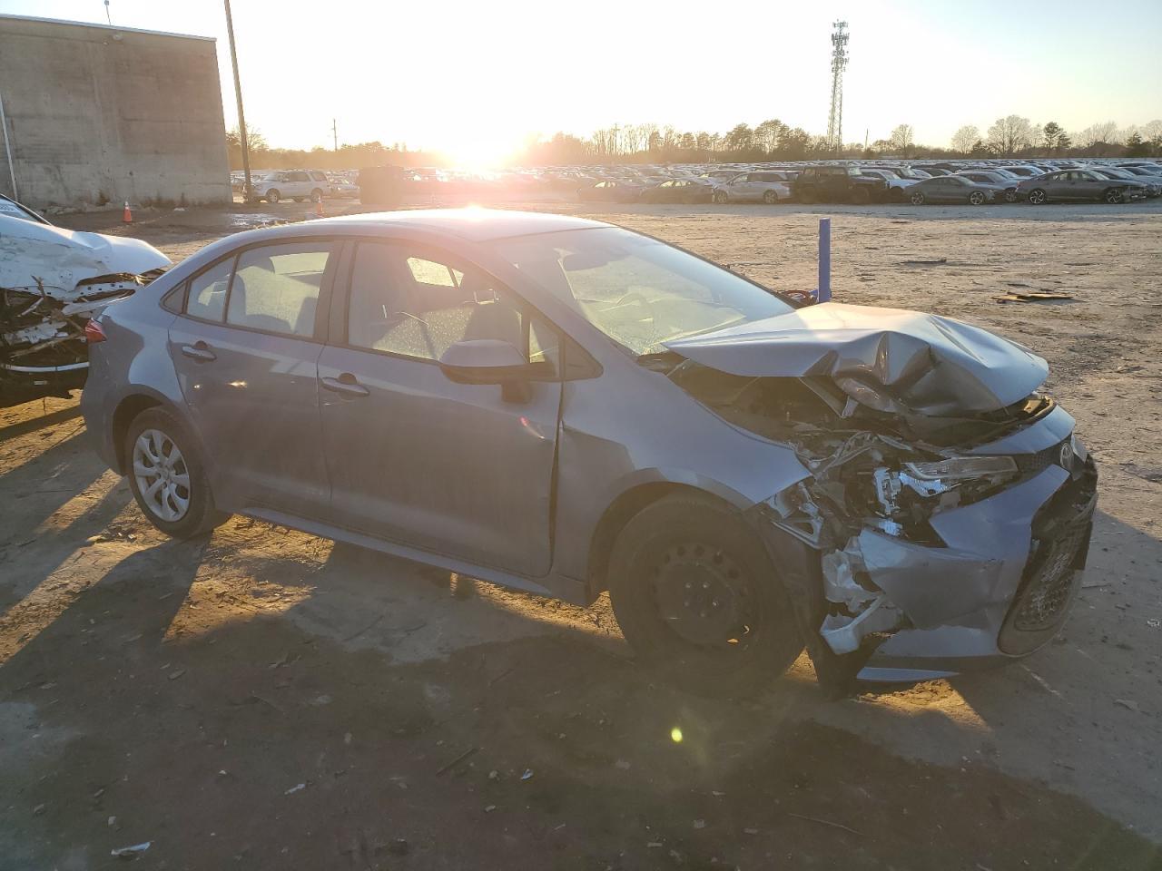 2021 TOYOTA COROLLA LE - Image 4