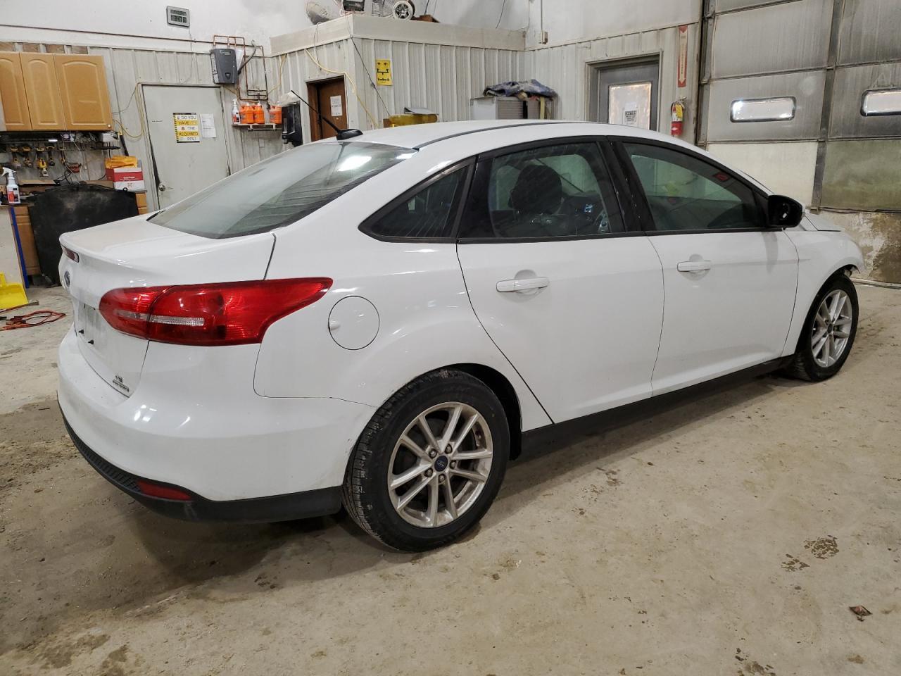 2016 FORD FOCUS SE - Фото 3