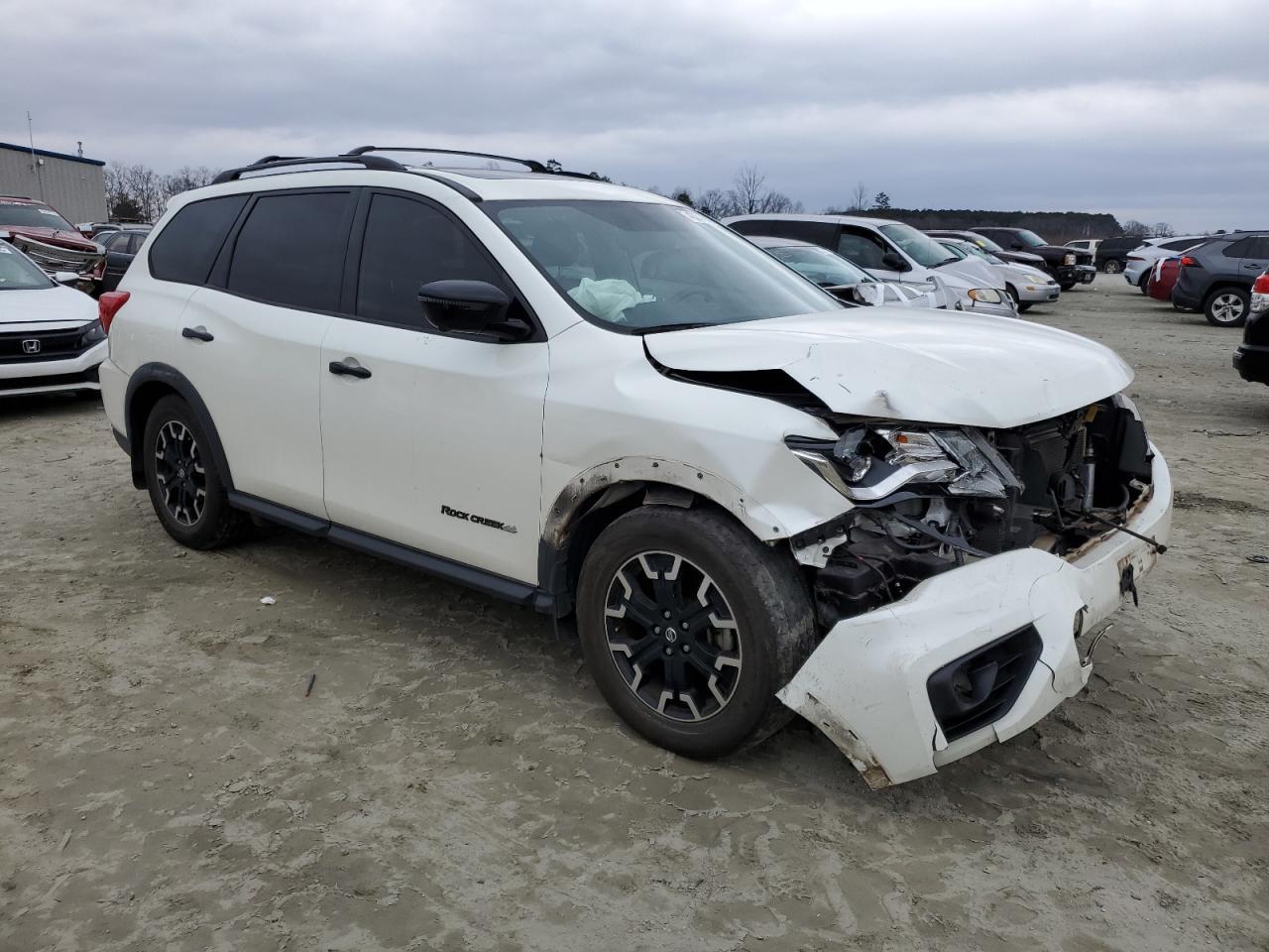 2019 NISSAN PATHFINDER - Image 4
