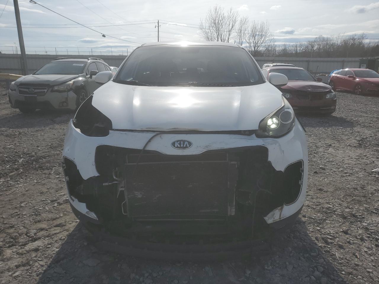 2017 KIA SPORTAGE L - Image 5