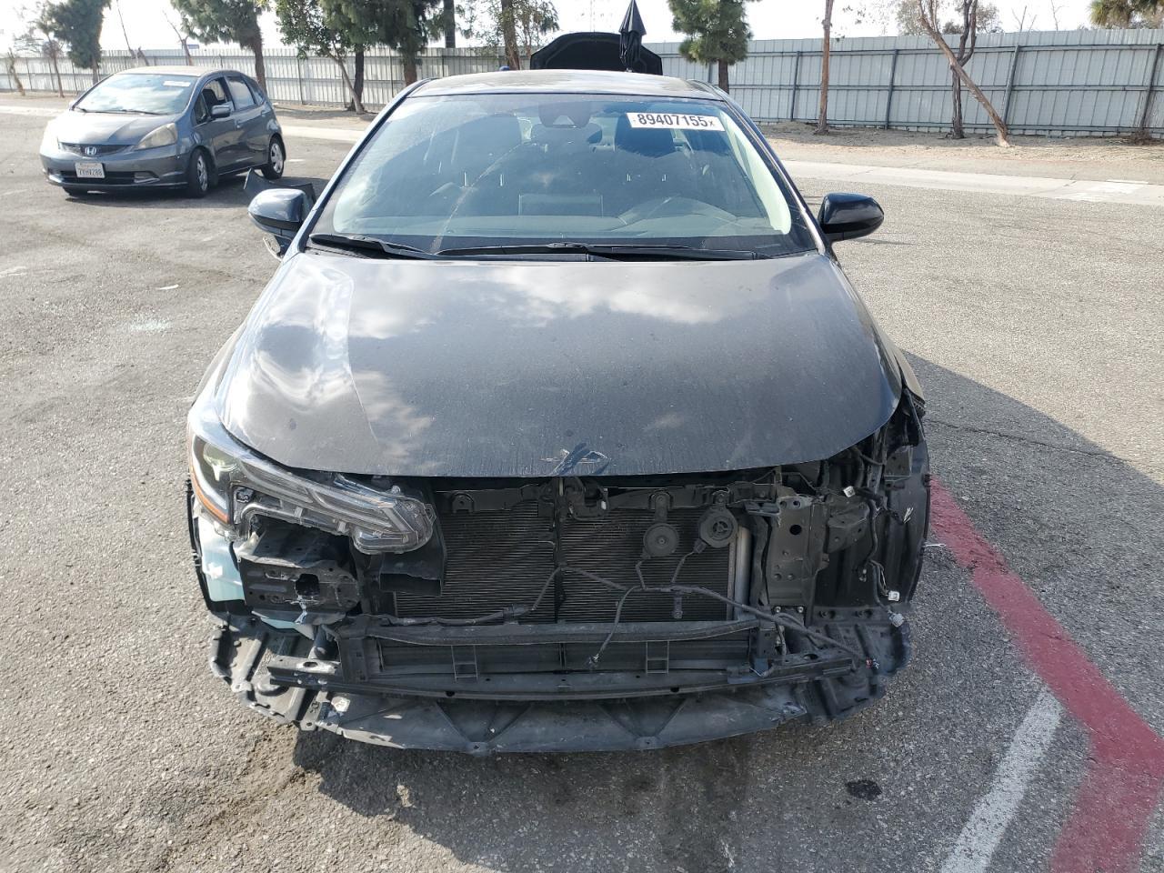 2020 TOYOTA COROLLA LE - Фото 5