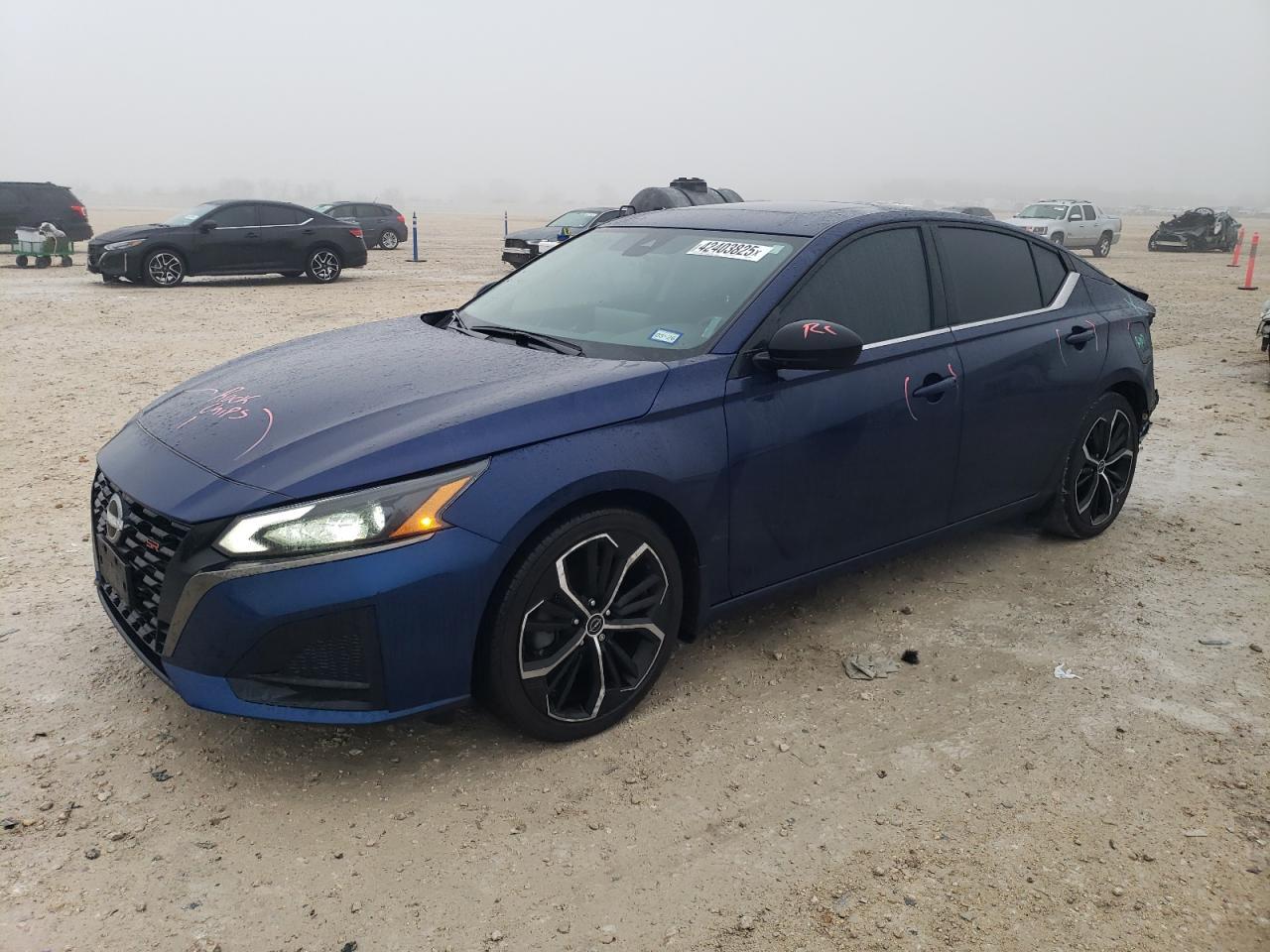 2024 NISSAN ALTIMA SR