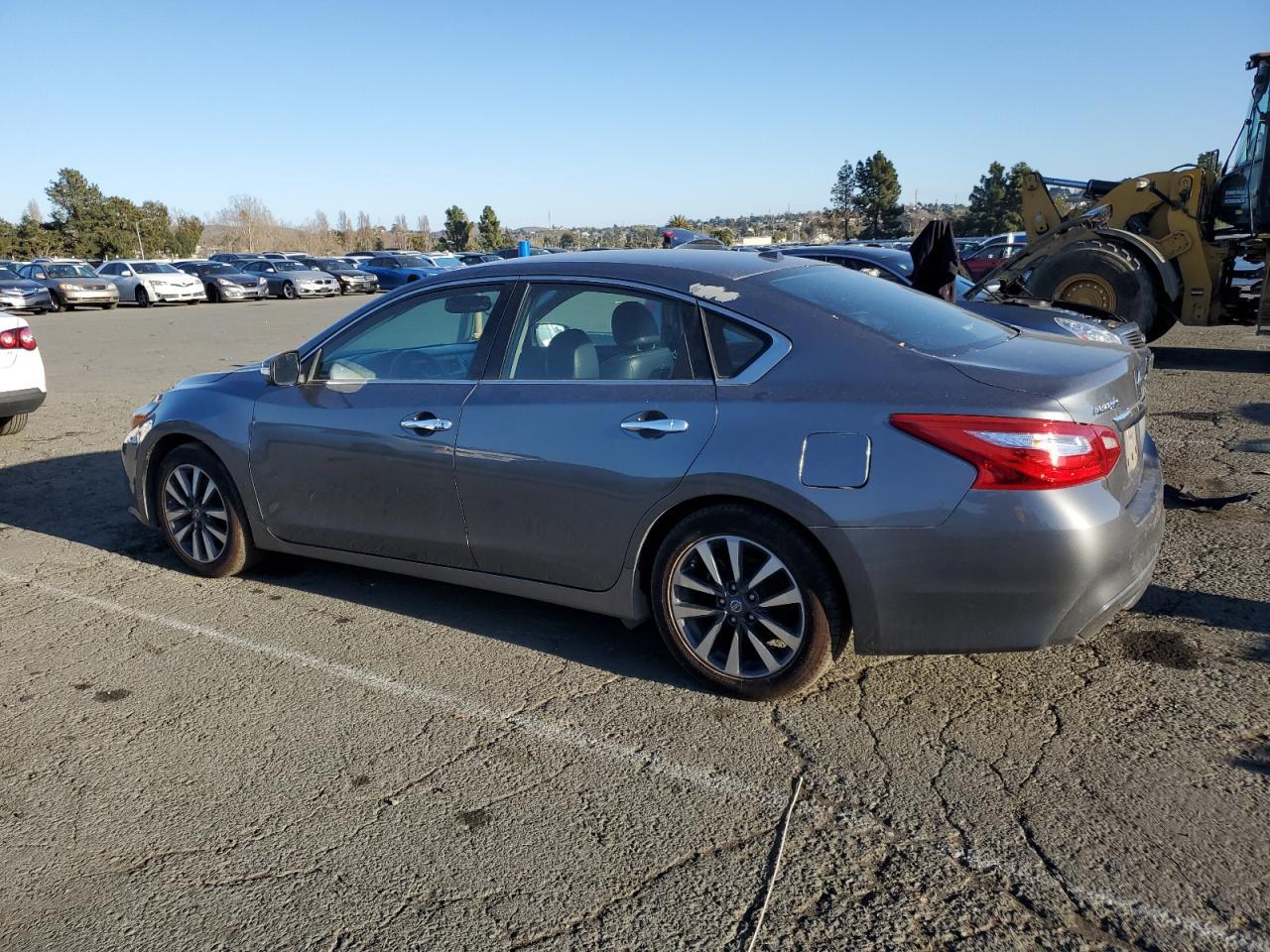 2017 NISSAN ALTIMA 2.5 - Image 2
