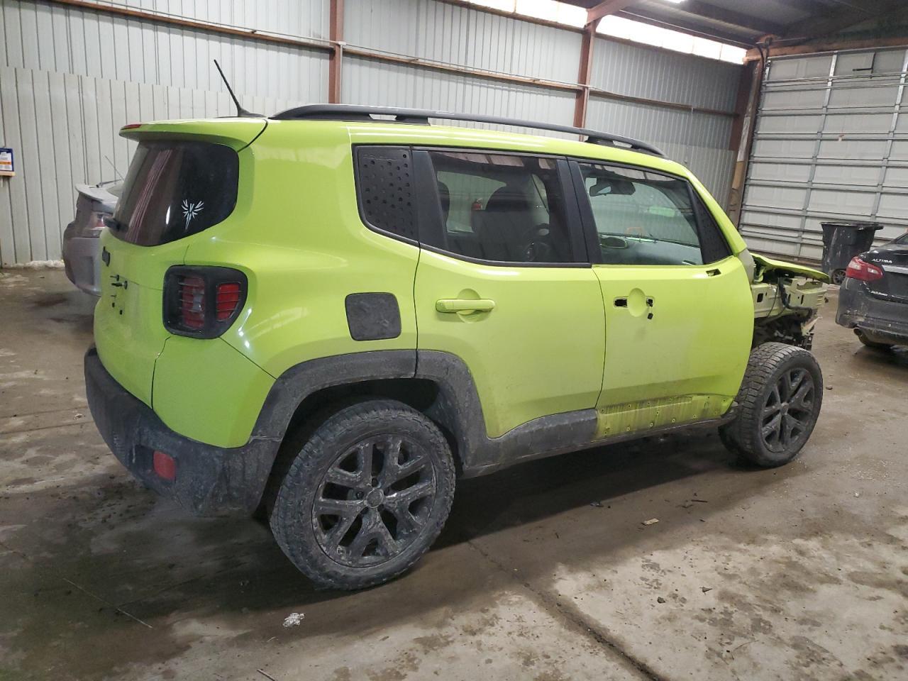 2017 JEEP RENEGADE L - Image 3