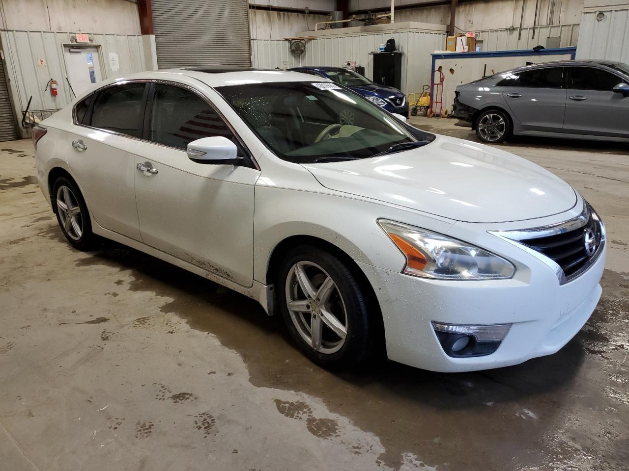2015 NISSAN ALTIMA 2.5 - Фото 4