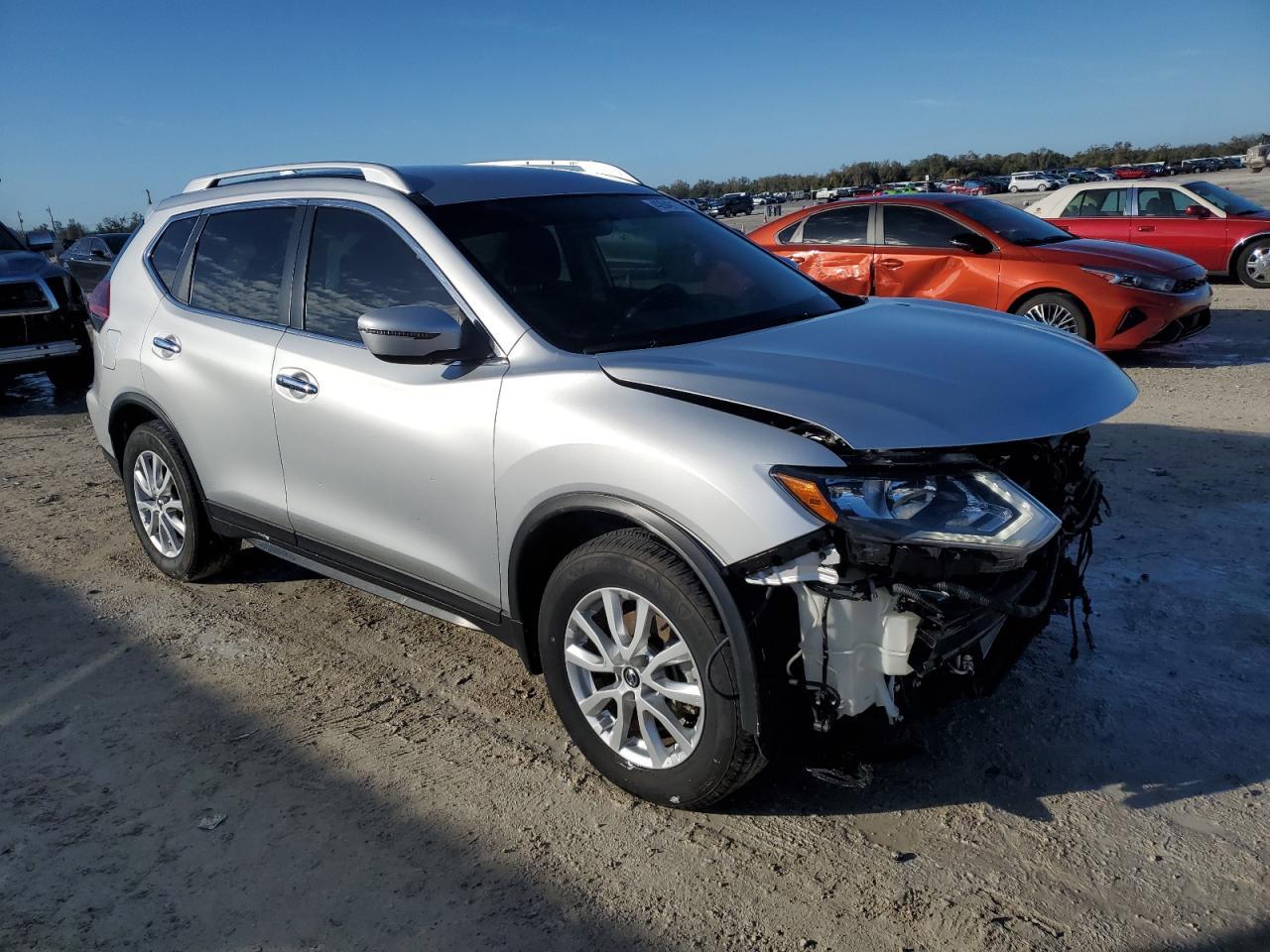 2018 NISSAN ROGUE S - Фото 4