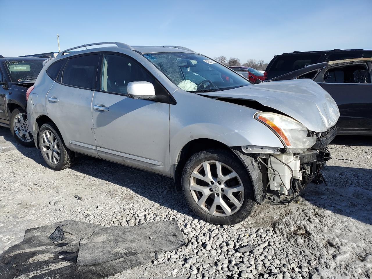 2013 NISSAN ROGUE S - Image 4
