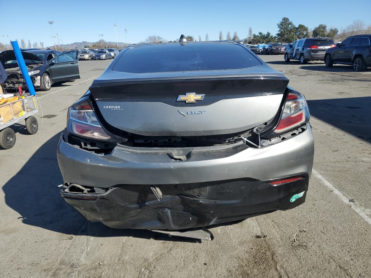 2017 CHEVROLET VOLT LT - Image 6