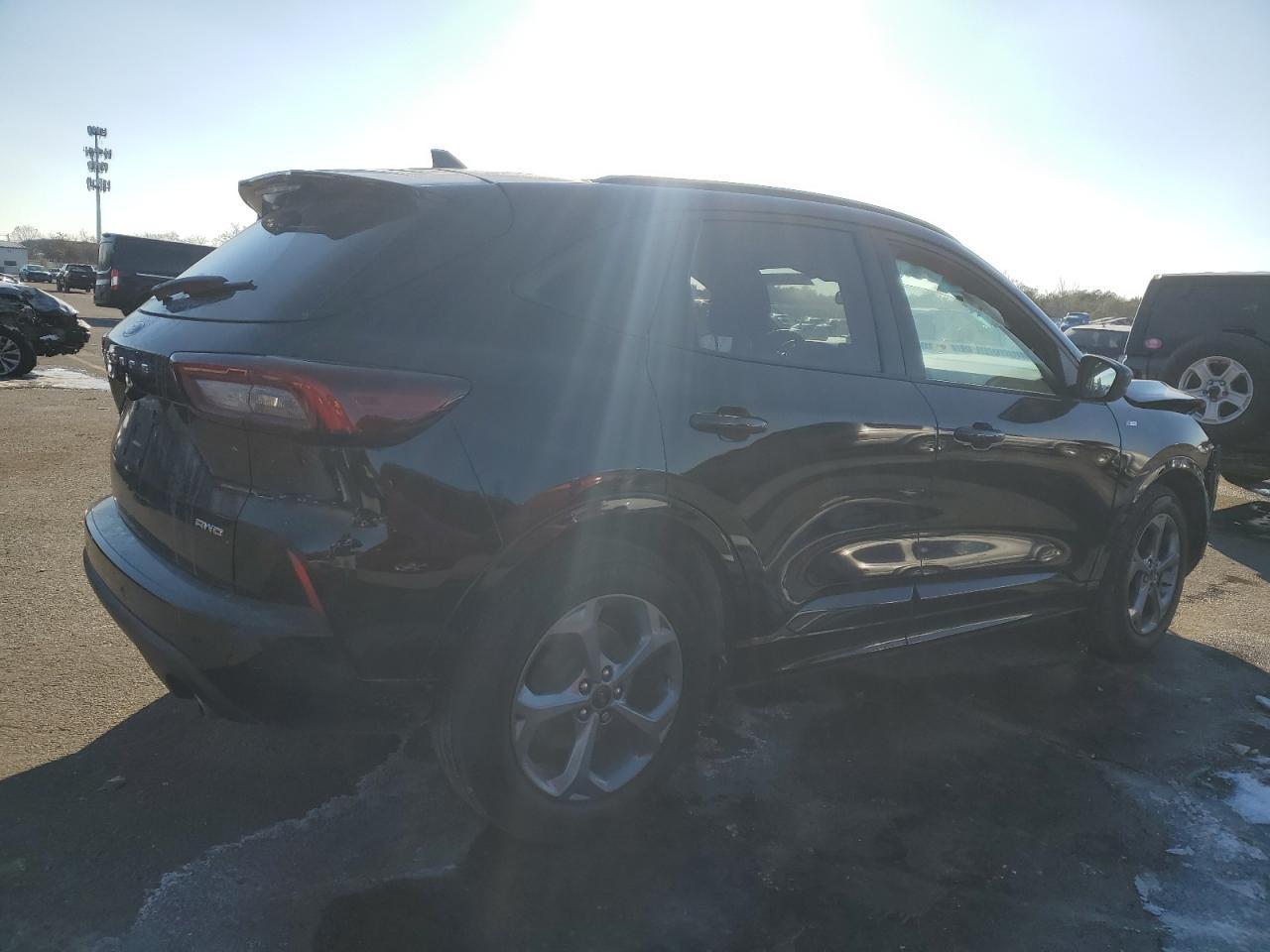 2023 FORD ESCAPE ST - Фото 3