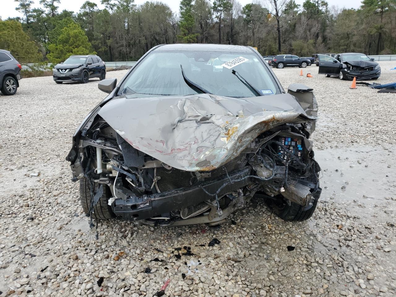 2018 TOYOTA COROLLA L - Image 5