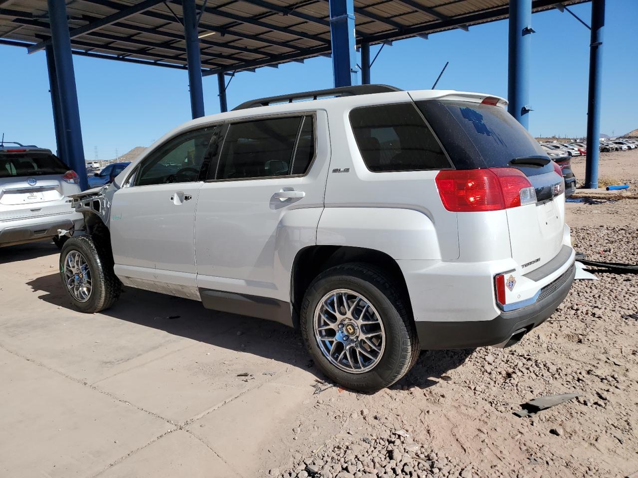 2016 GMC TERRAIN SL - Фото 2