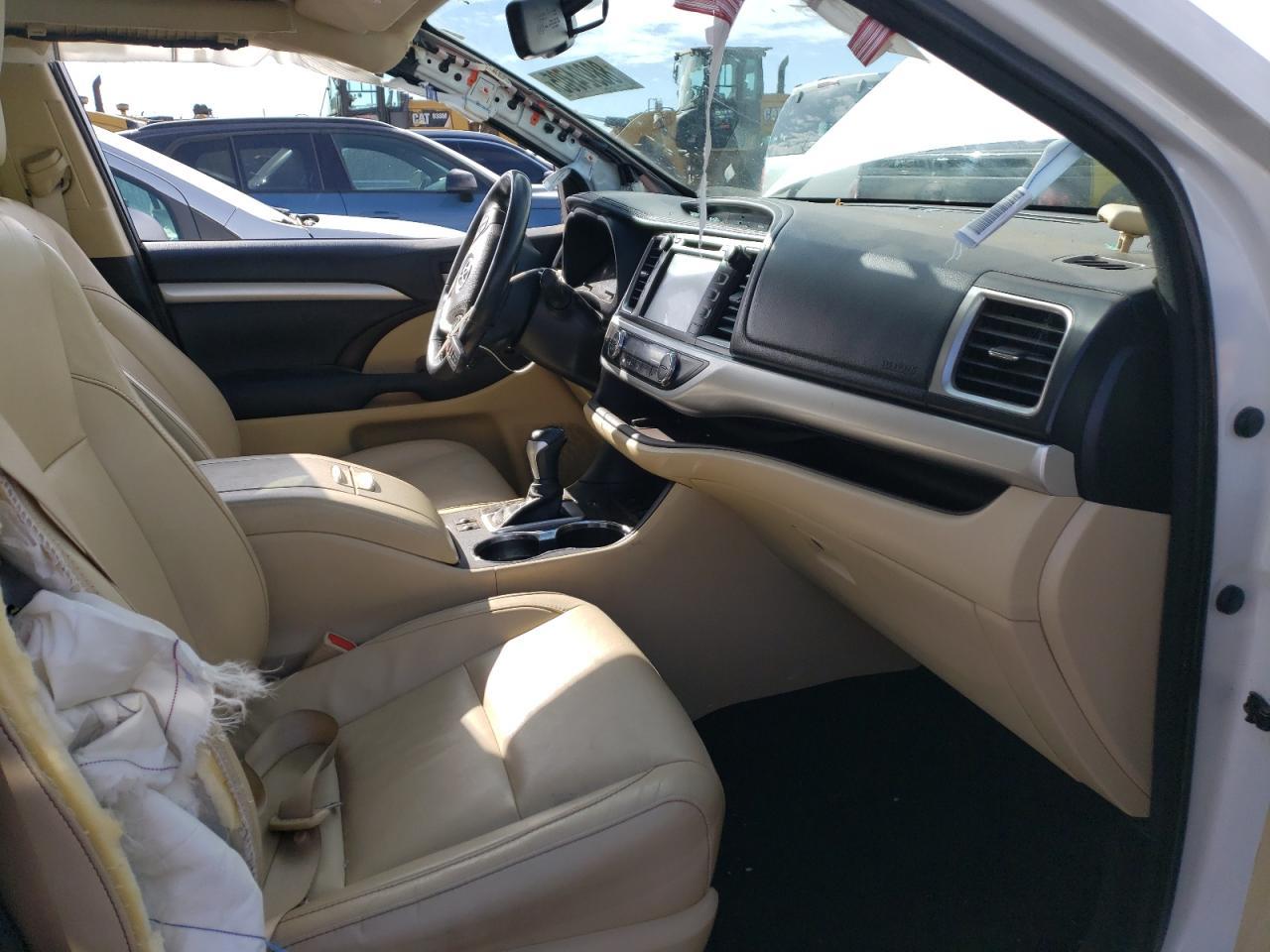 2015 TOYOTA HIGHLANDER - Image 7